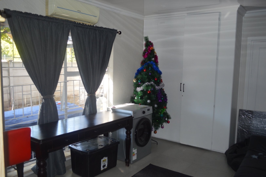 4 Bedroom Property for Sale in Flamwood North West
